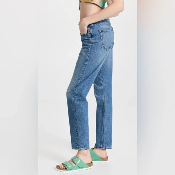 rag & bone
Rosa Mid-Rise Boyfriend Jeans - Picture 7 of 16